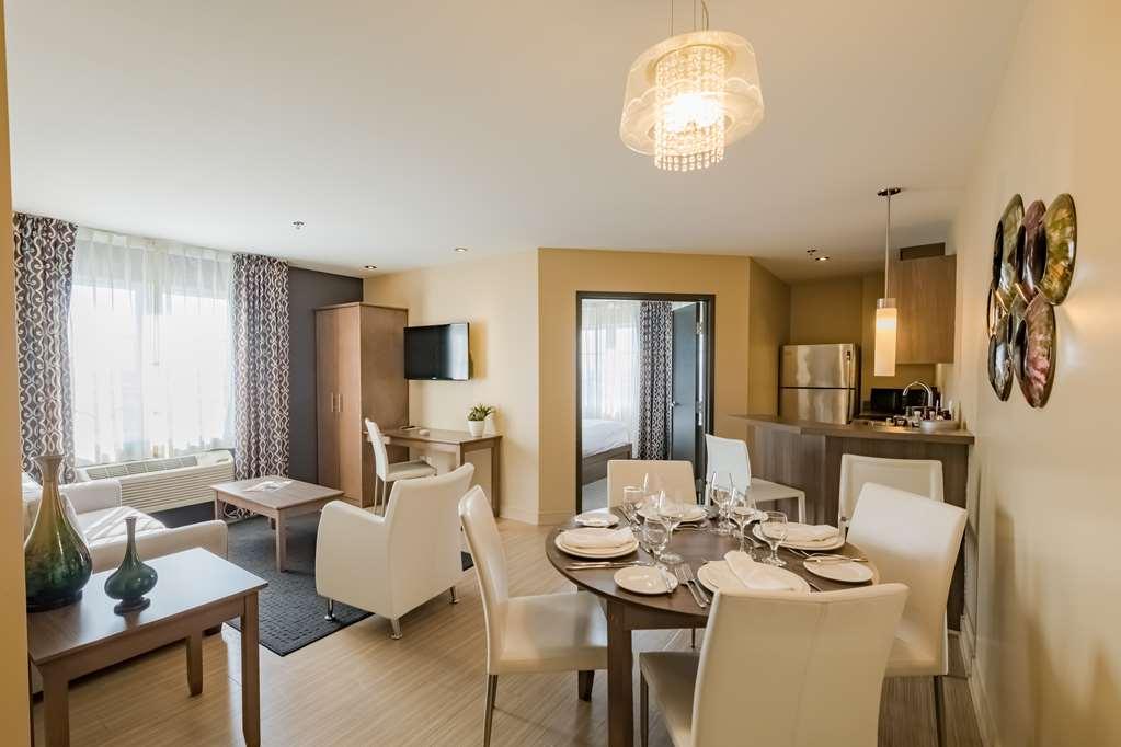Imperia Hotel Et Suites Terrebonne Pokoj fotografie